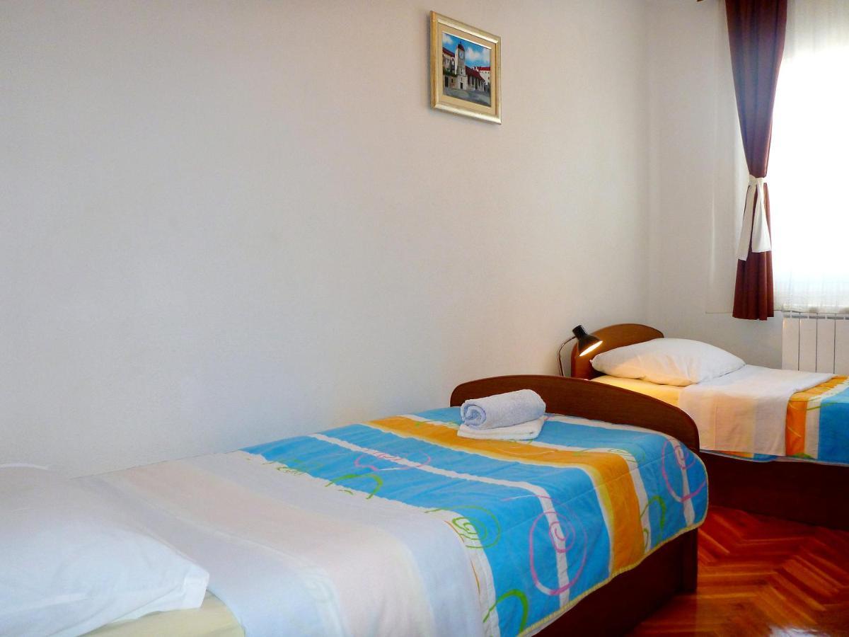 Apartmani Jole Трогир Екстериор снимка