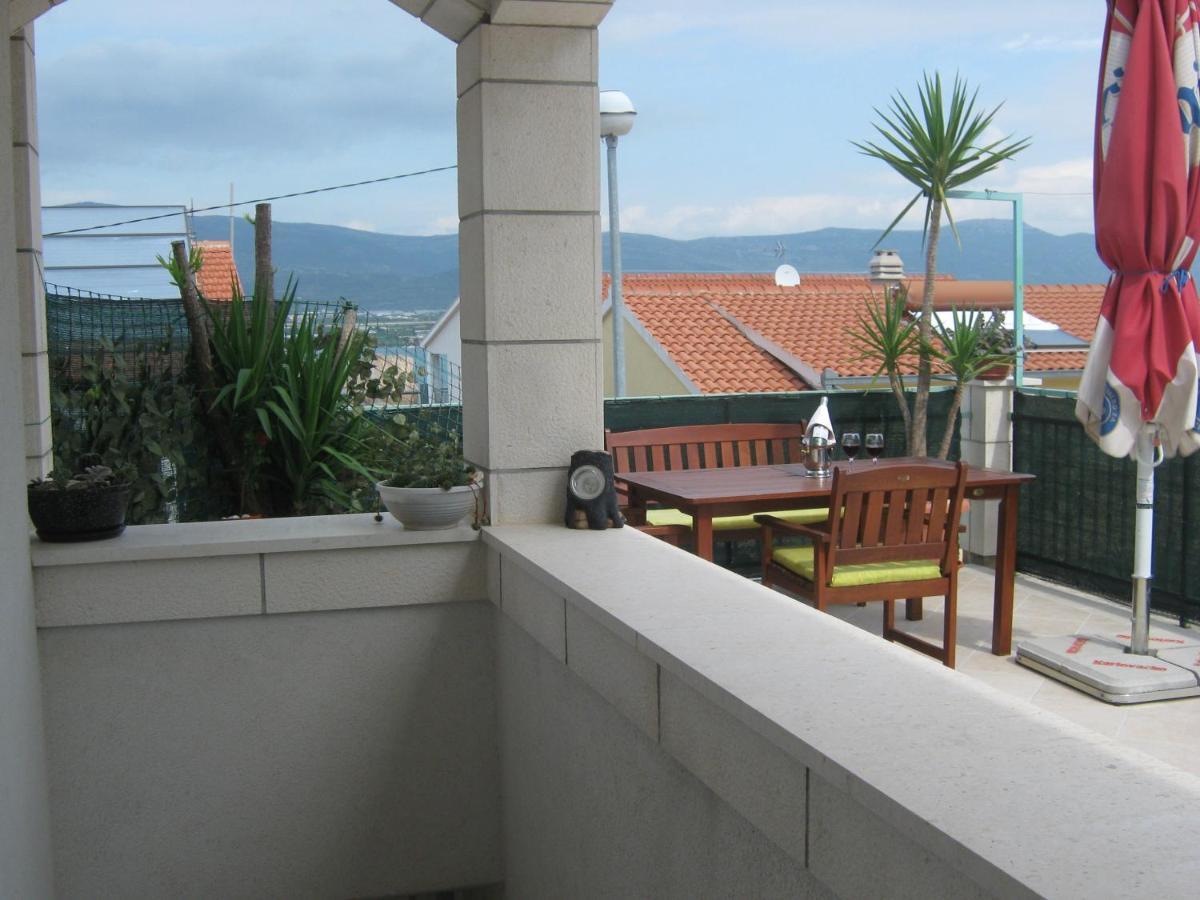 Apartmani Jole Трогир Екстериор снимка