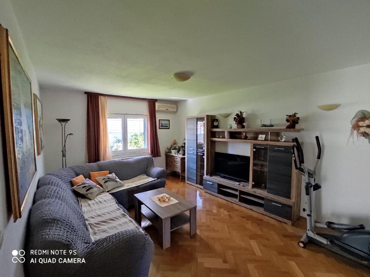 Apartmani Jole Трогир Екстериор снимка