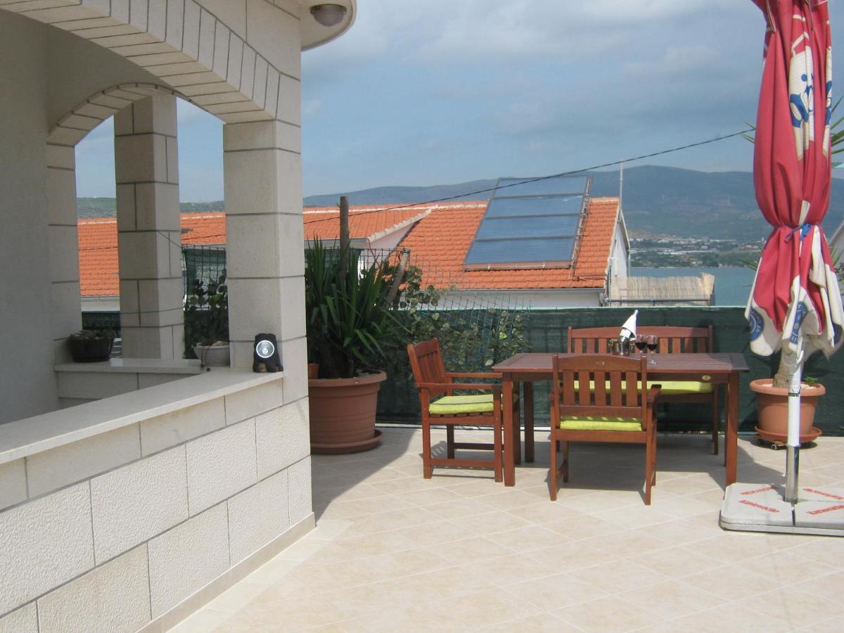 Apartmani Jole Трогир Екстериор снимка